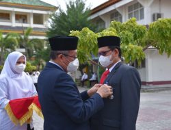 Rektor UIN dan Ribuan ASN Kemenag Terima Penghargaan Satyalancana Karya Satya