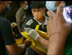 Tiba di RS Bhayangkara, Jenazah Ahmad Panjang Langsung Dibawa ke Ruang Autopsi