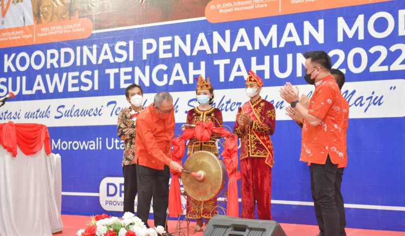 Target Realisasi Investasi