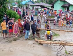 Mensos Kunjungi Lokasi Banjir di Sigi dan Kota Palu Sulawesi Tengah