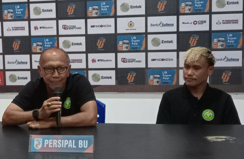 Persewar vs Persipal