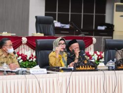 Rapat dengan TAPD, Banggar DPRD Sulteng Sampaikan Saran dan Catatan