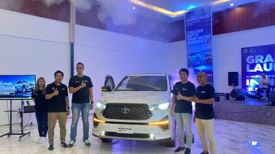Kalla Toyota Luncurkan All New Kijang Innova Zenix di Sulteng