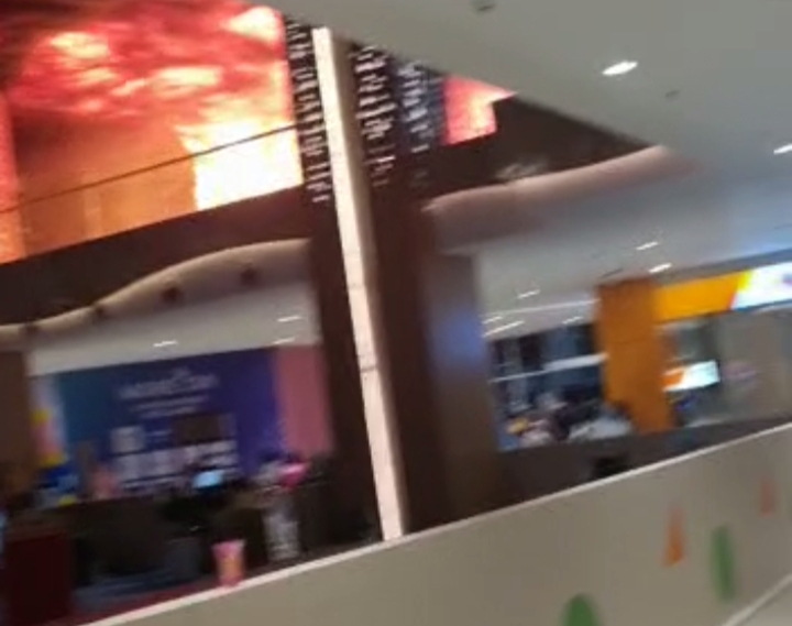 Trans studio Makassar terbakar