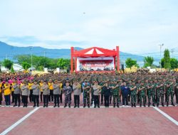 Tingkatkan Sinergitas, 120 Prajurit Yonif 711 Ikut Olahraga Bersama di Mapolda Sulteng