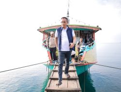 Anwar Hafid Minta Maaf, Siap Berangkatkan Umrah Pemenang Undian HUT Morowali 2017