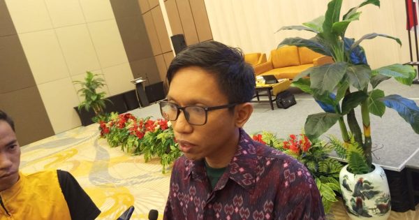 Bawaslu Palu Ingatkan ASN Hati-hati “Like” Postingan di Medsos