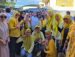 Hj Chica Jadi Pusat Perhatian di Debat Publik PSU Pilkada Parimo