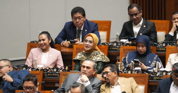 DPR RI Tutup Masa Sidang III 2024 – 2025, Nilam Sari Fokus pada Aspirasi Masyarakat