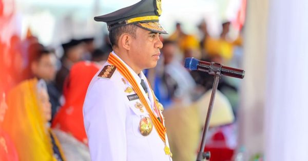 Upacara HUT RI Berlangsung Khidmat, Gubernur Sulteng Ingatkan Pentingnya Persatuan dan Gotong Royong