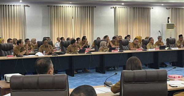 Sekretaris dprd sulteng