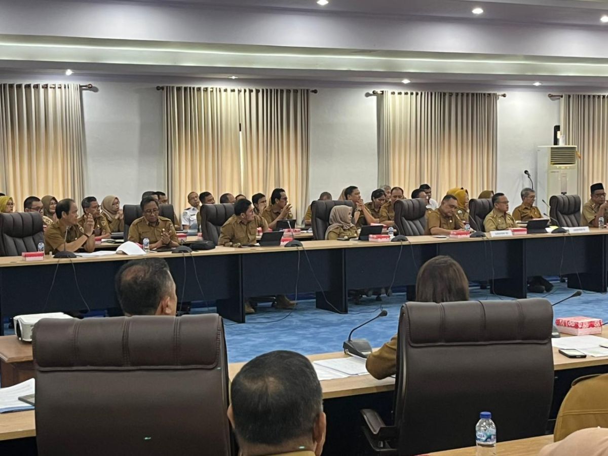 Sekretaris dprd sulteng