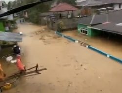 Banjir di Tolitoli Setinggi Atap Rumah, Warga Dievakuasi