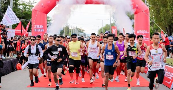 Telkomsel Gelar SIMPATI Fun Run 2025 di Kota Palu, Diikuti 800-an Peserta