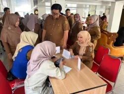 Jajaran Sekretariat DPRD Sulteng Antusias Jalani Pemeriksaan Kesehatan