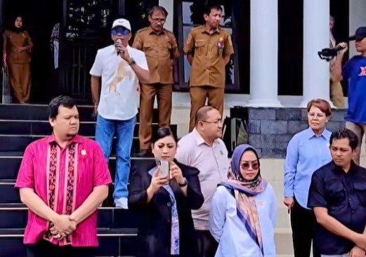 dprd palu