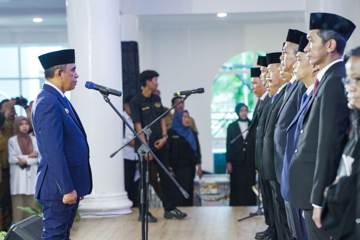Gubernur Sulteng