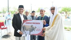 Gubernur Sulteng Serahkan 127 Ekor Hewan Kurban