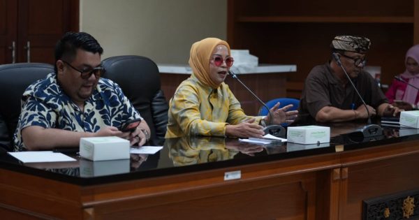DPRD Sulteng