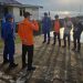 1 Karyawan PT UKK Diduga Jatuh dari Tongkang, Helm dan Sepatu Ditemukan Mengapung