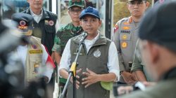 Menhut Raja Juli Antoni
