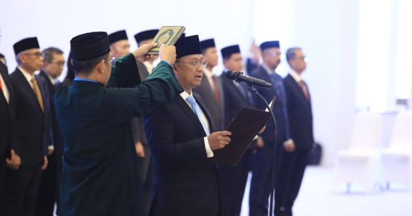 Sarjito kepala Eksekutif pengawasan bmks ojk