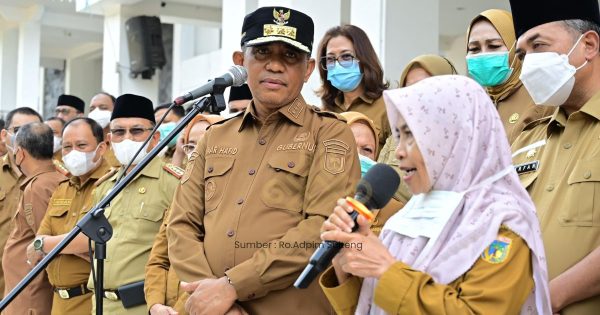 Gubernur Sulteng Anwar Hafid
